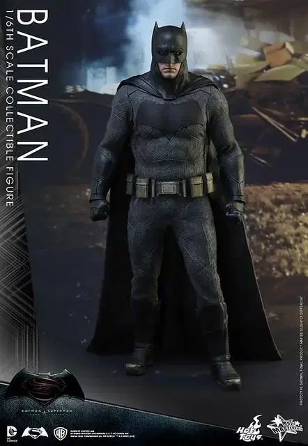 Hot Toys Batman MMS342 Genuine