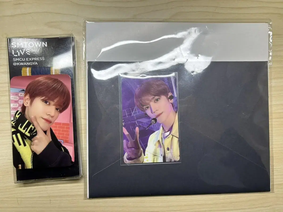 NCT taeyong 2022 SMCU photocard in bulk with inclusions