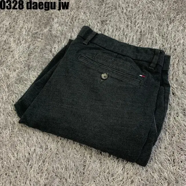 Tommy Hilfiger Trousers 39