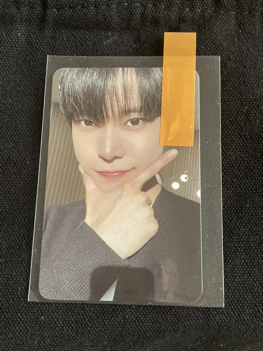 Doyoung Sanrio Short sleeve pajamas Photocard