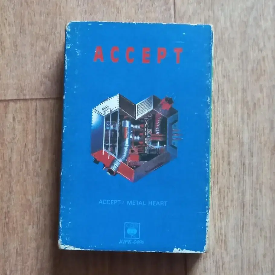 accept 카세트테이프