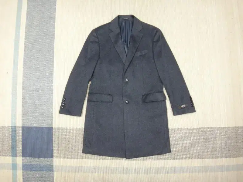 (L/100) Logadis 100% Cashmere Solid Chester Coat