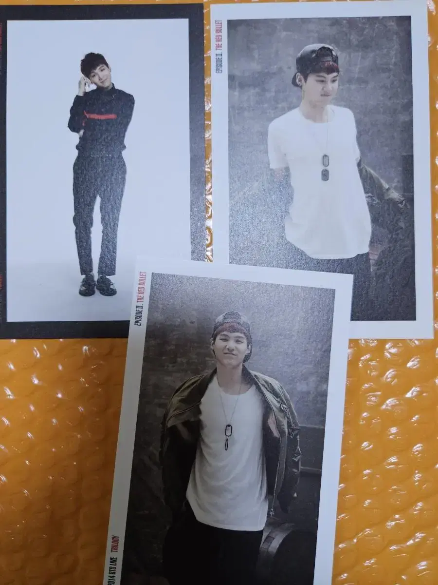 Bangtan Red Bullet Photoset sells