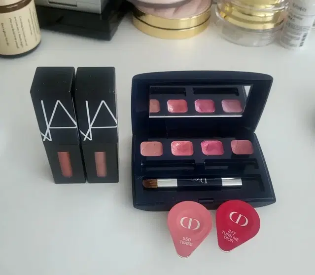 [택포/일괄] NARS 립 2개& 디올 립파레트