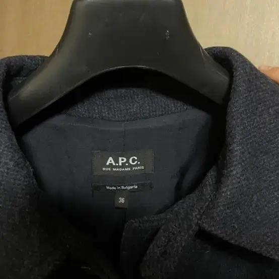 APC 아페쎄 네이비 코트 I4099