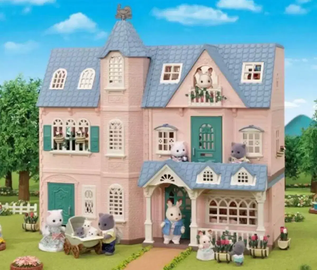 Sylvanian pastel house for sale!