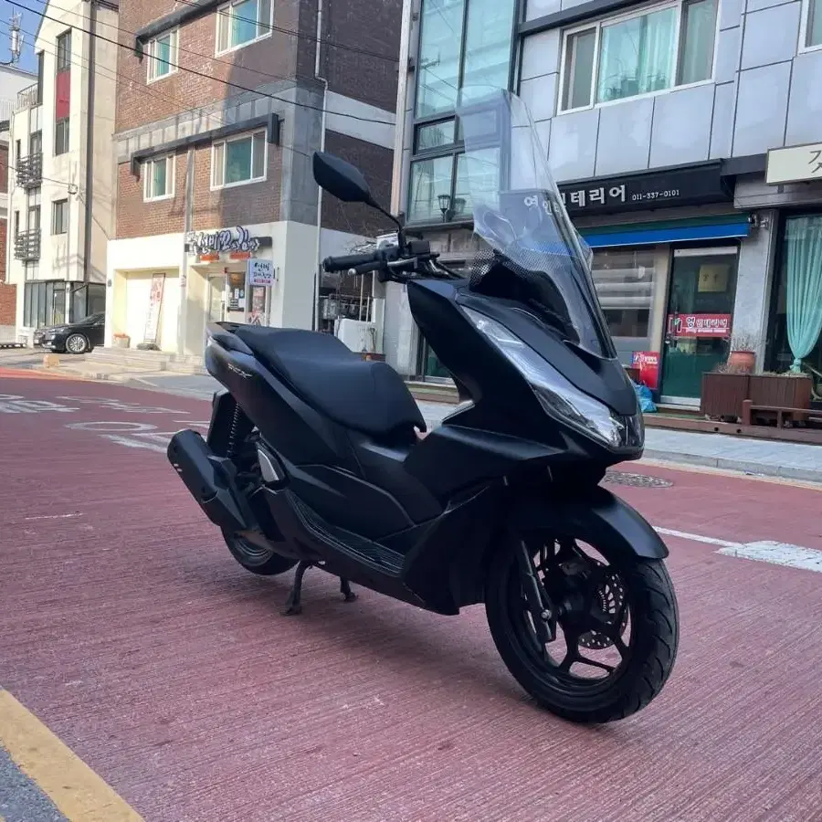 점검완료) 매트블랙 21년식 pcx125 ABS모델