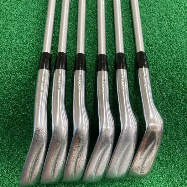 로마로 RayV Forged 아이언세트 6set  MCI 90  R 플렉