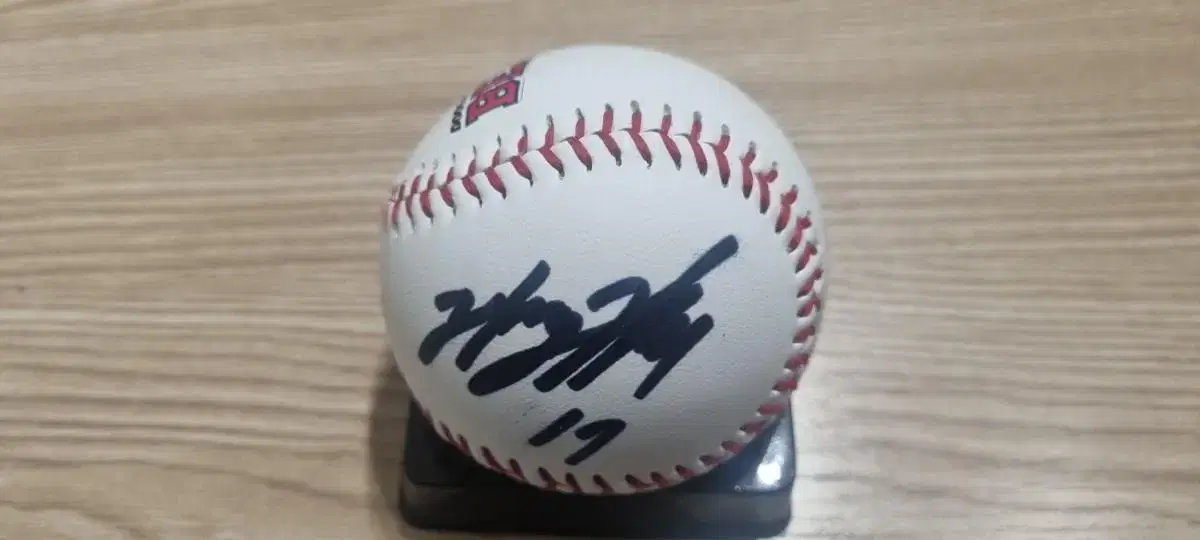 Doosan Bears hong keonhee signed ball