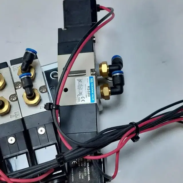 KCC  KS320S , KS320I  SOLENOID VALVE