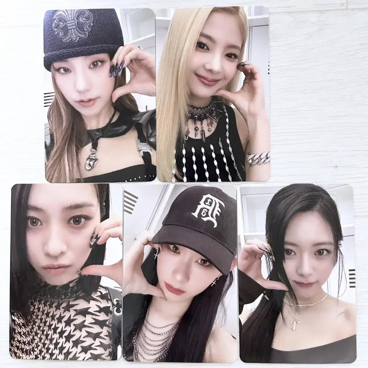 itzy kill my doubt preorder pre-order benefit unreleased photocard