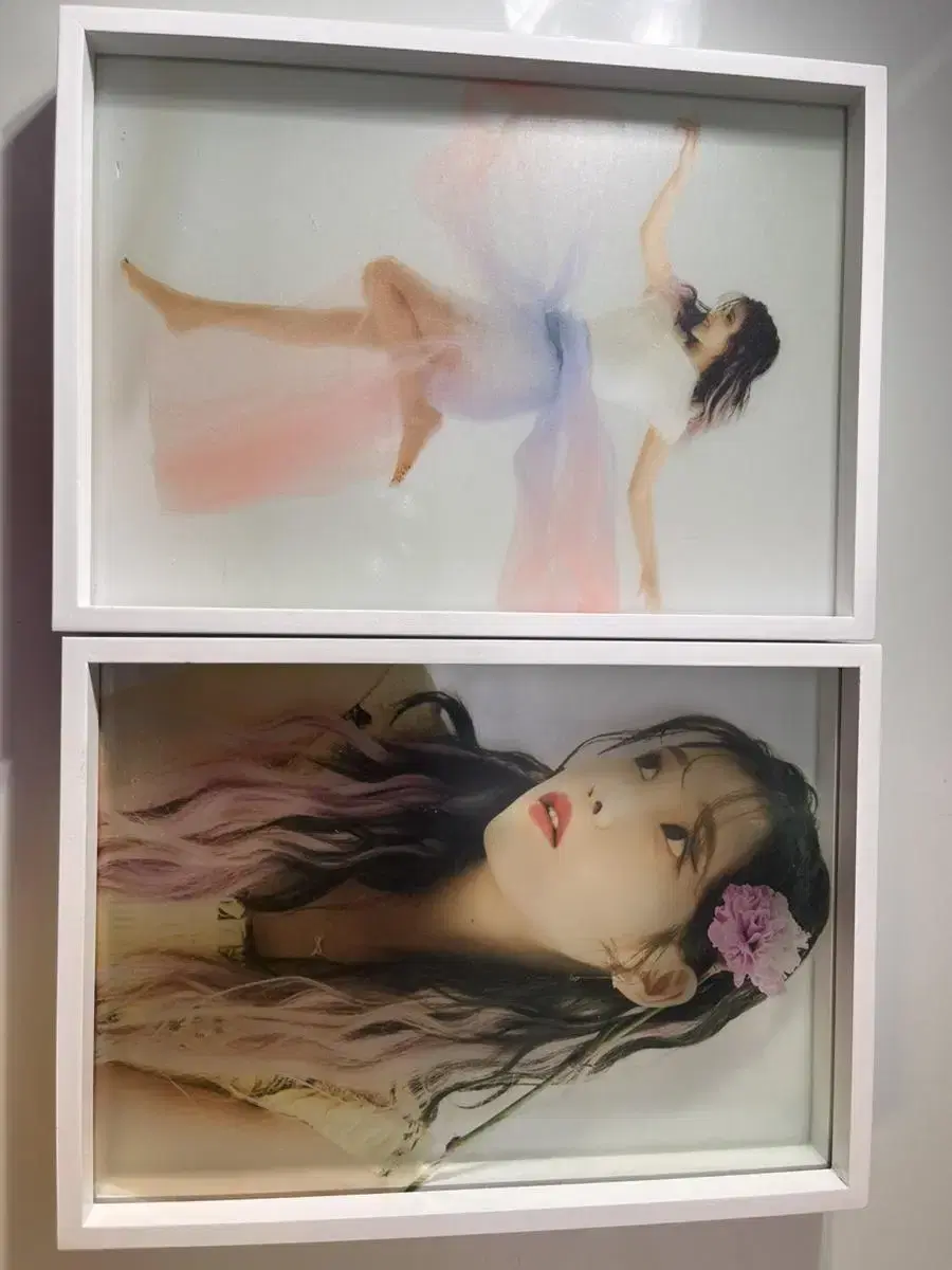 IU Clear Frame Transparent Picture Frame