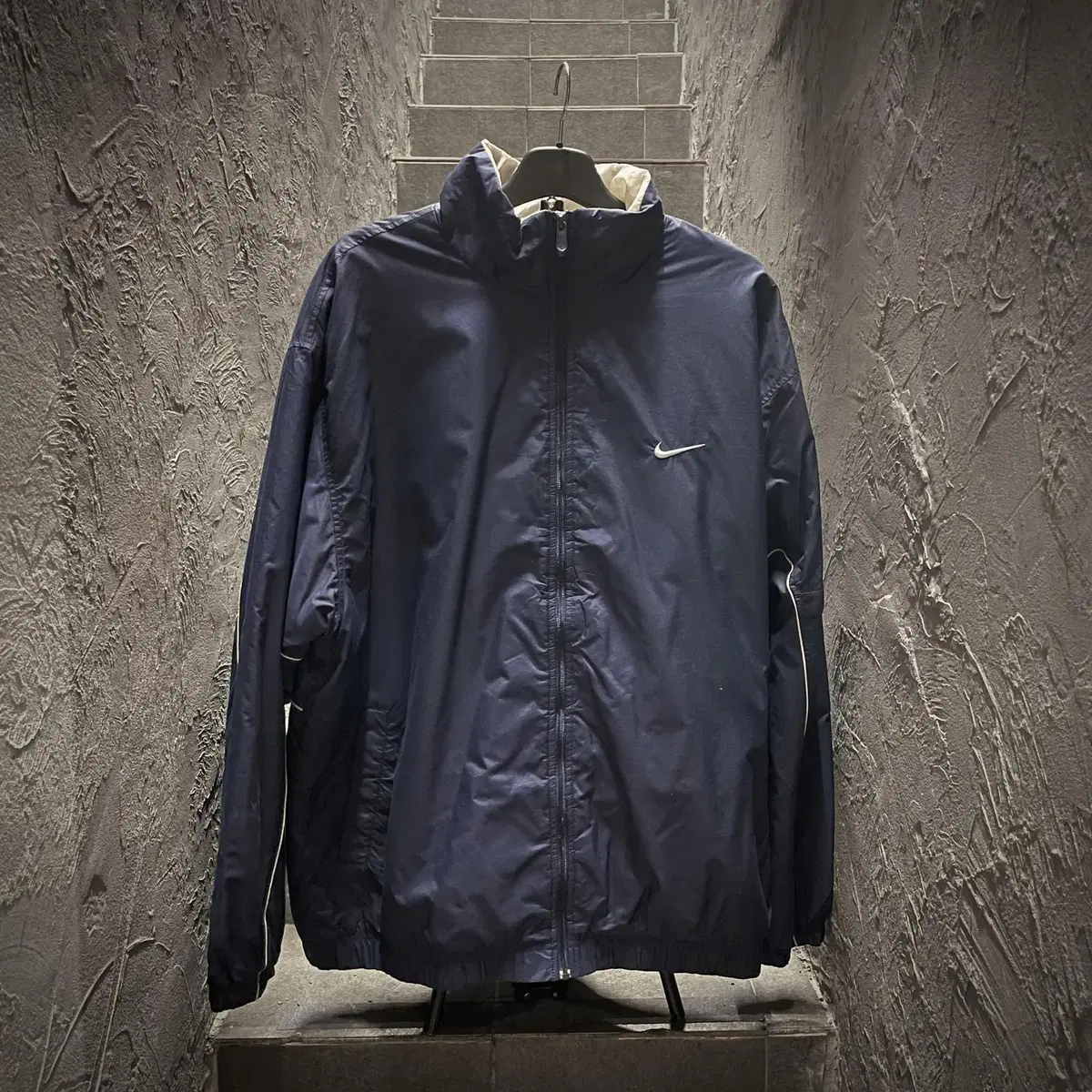 00s Nike Windbreaker Full Zip Up Padded Jacket Navy Color Old School Vintage