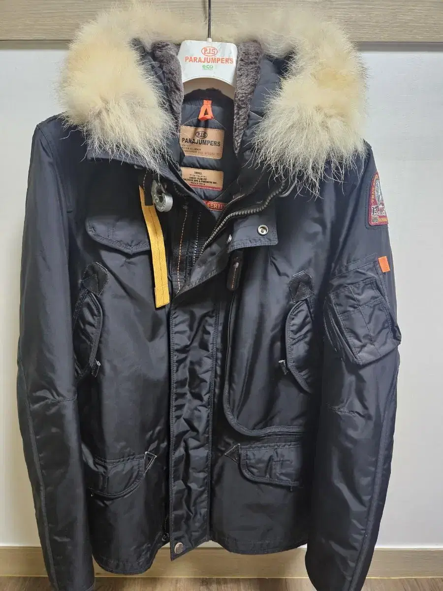 ParaJumpers LightHand Black size S for sale.