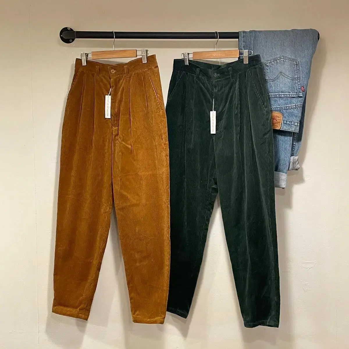 26") *New/ Corduroy Pants