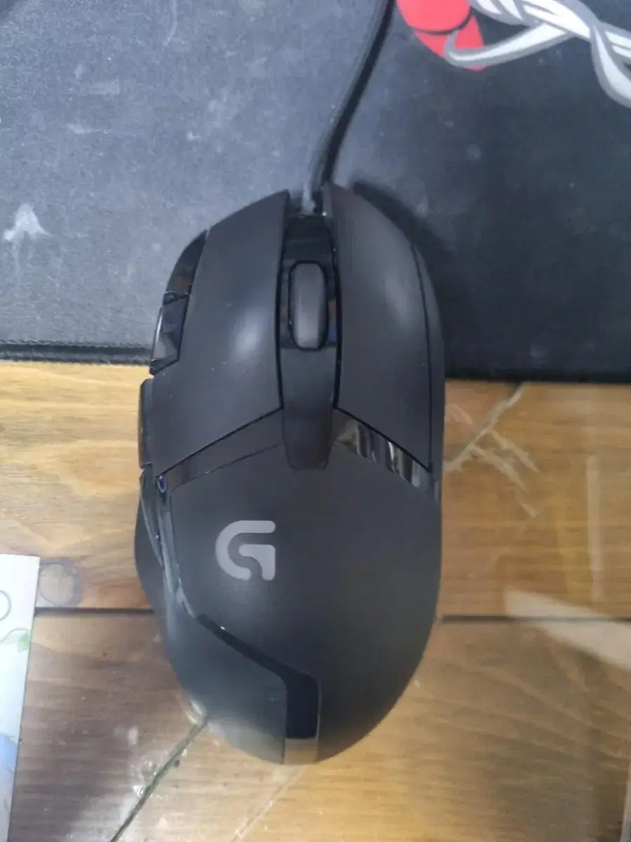 로지텍 g402