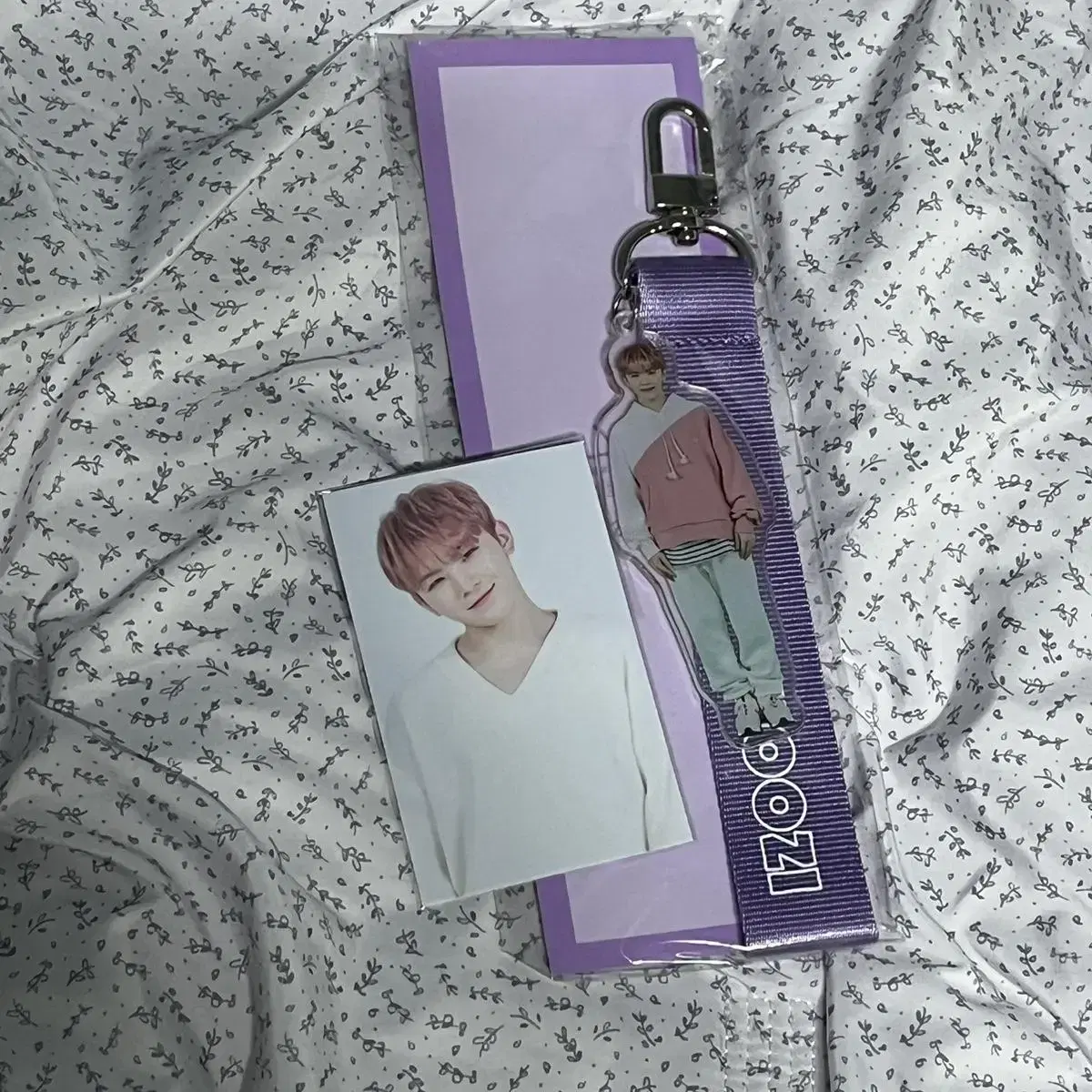 Seventeen 2020 Caratland keyring (photocard O)