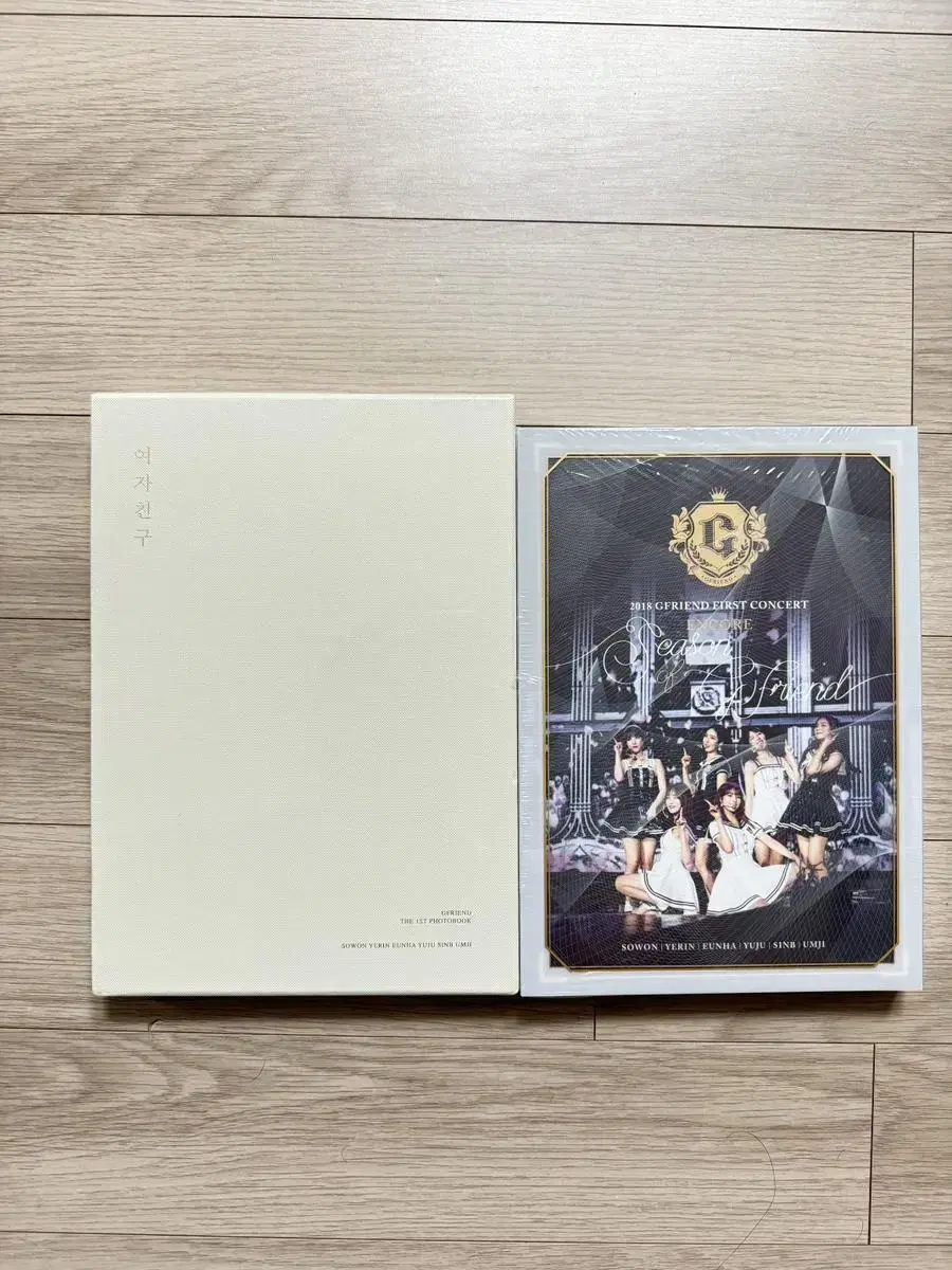 My gfriend sign sells albums, concert DVDs / photobook.