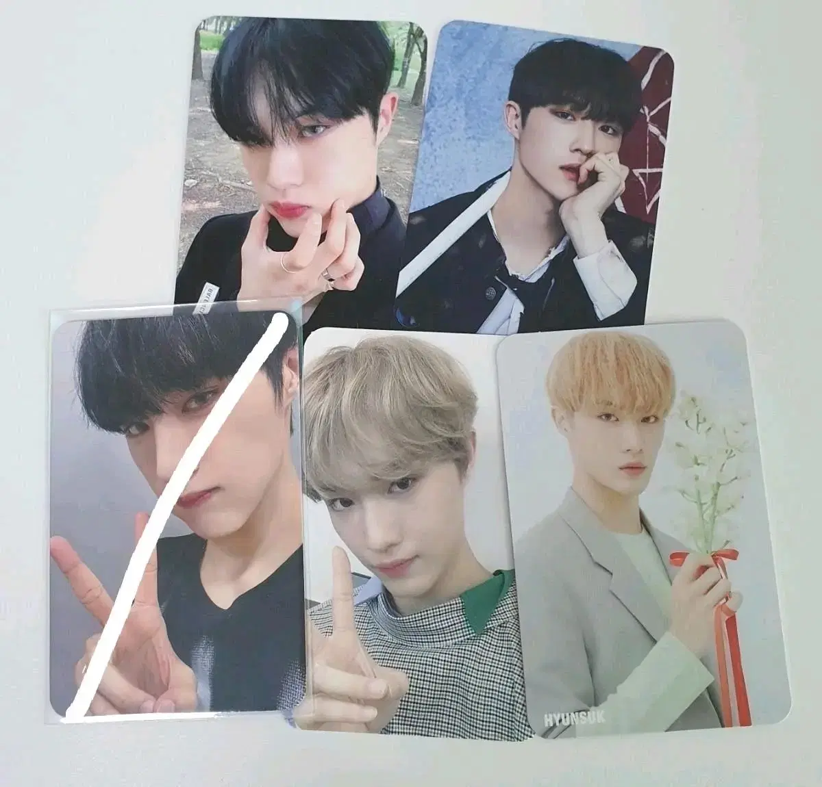 4 sheets bulk price)CIX CIX AEC cix yoon hyunsuk hyunsuk photocard all-for-u unreleased photocard