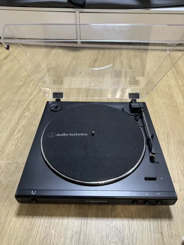 오디오테크니카 턴테이블 AT-LP60X 모델 판매합니다!