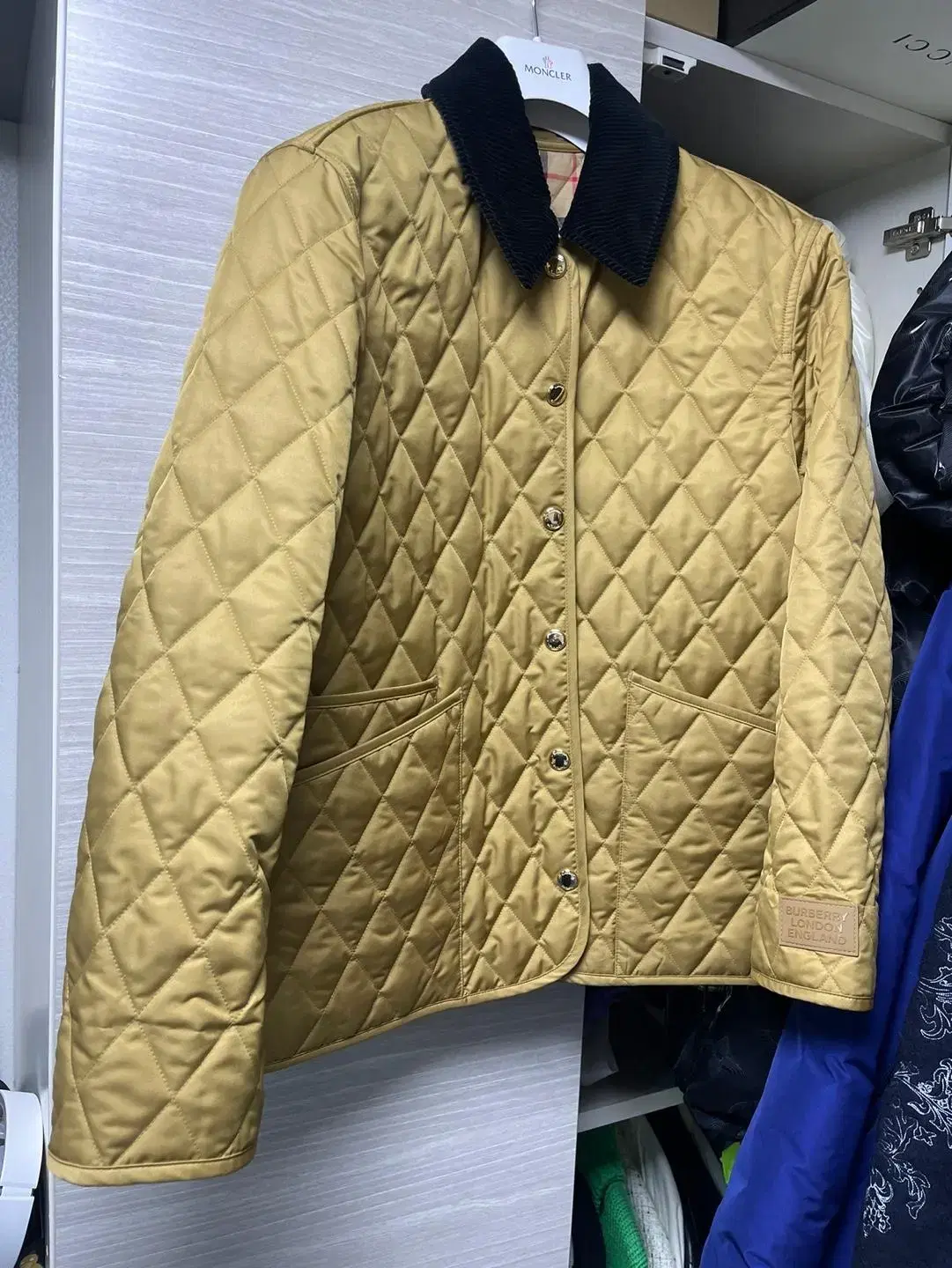 [M] Burberry DRANEFELD Quilted Jacket Padded