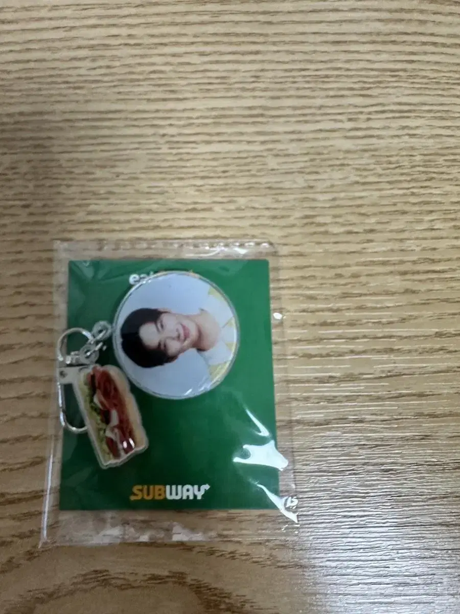 Ad by Cha Eunwoo photocard keyring