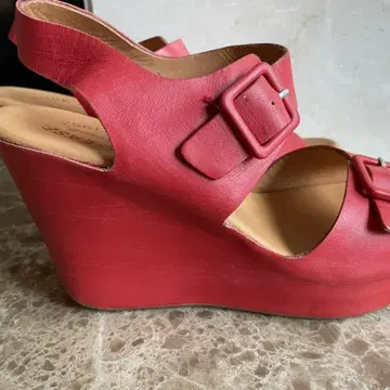 kork ease susie wedge 7