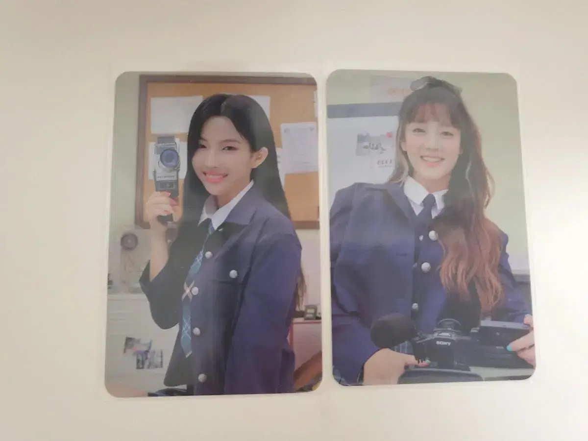 Idle gidle miyeon minnie soojin soyeon yuqi shuhua Neverland 2 photocards