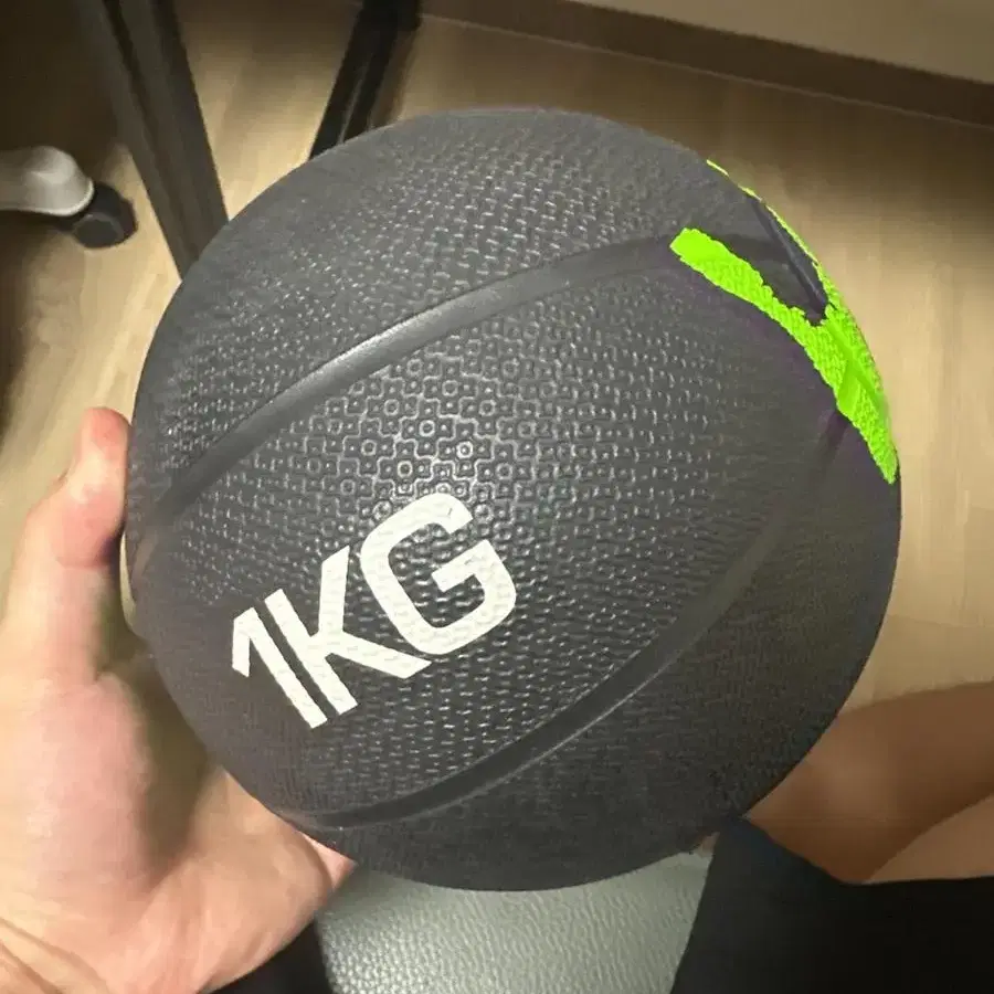 1kg 메디신 볼 팔아요