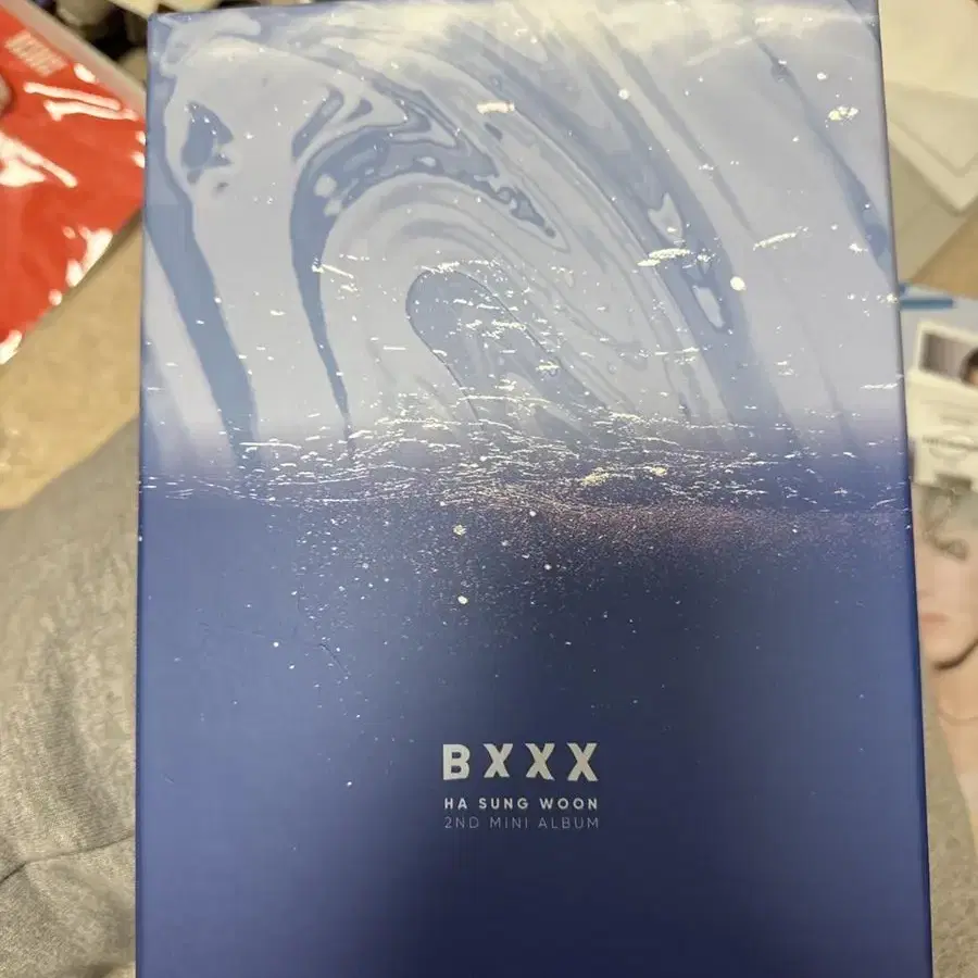 하성운 BXXX 앨범 양도