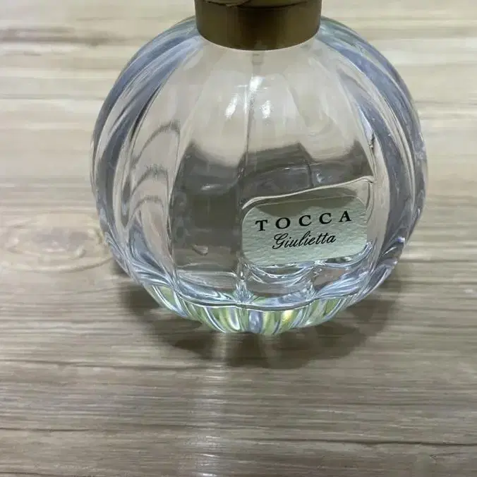 토카 줄리에타 향수 100ml 공병