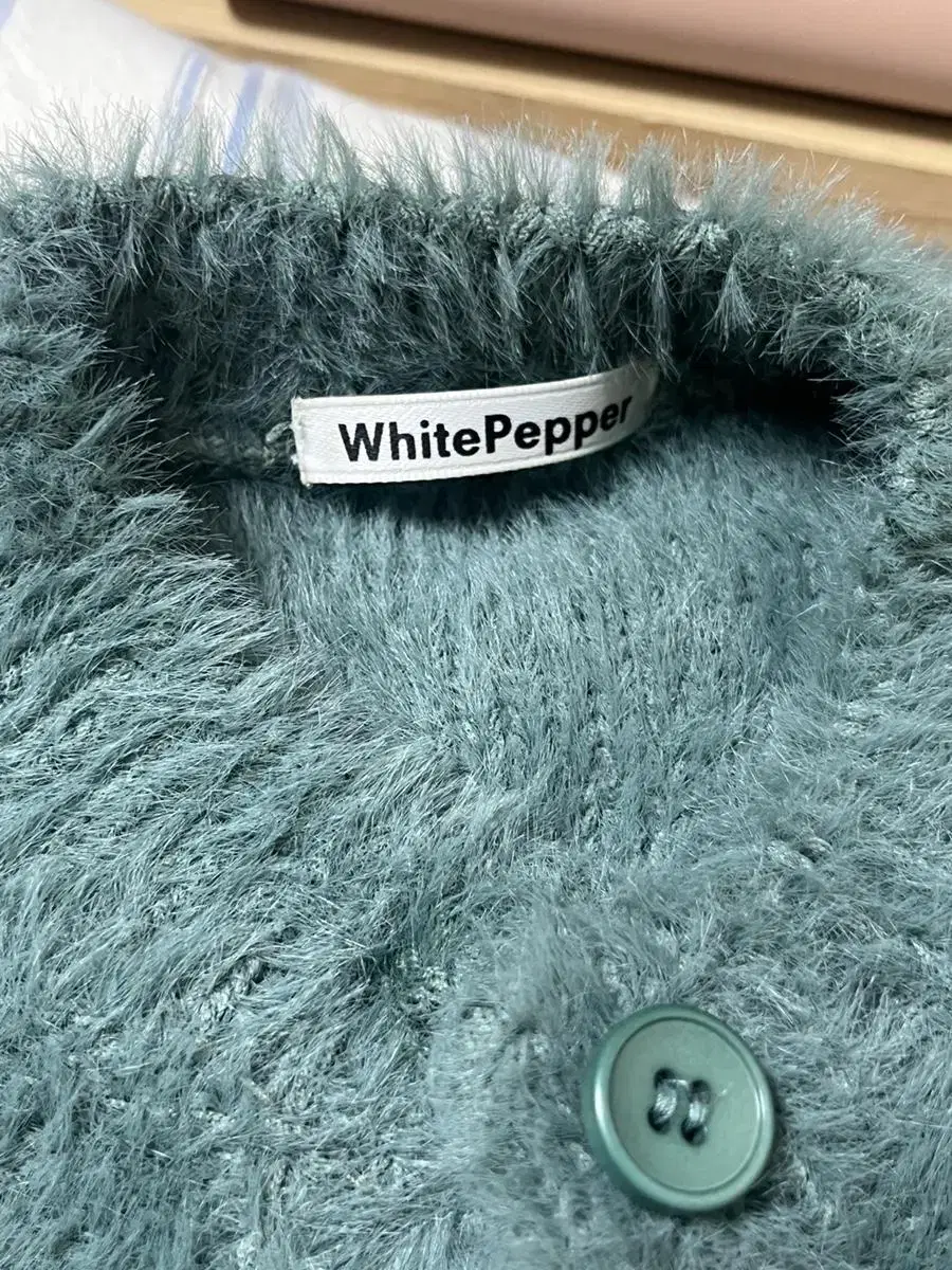 whitepepper 가디건