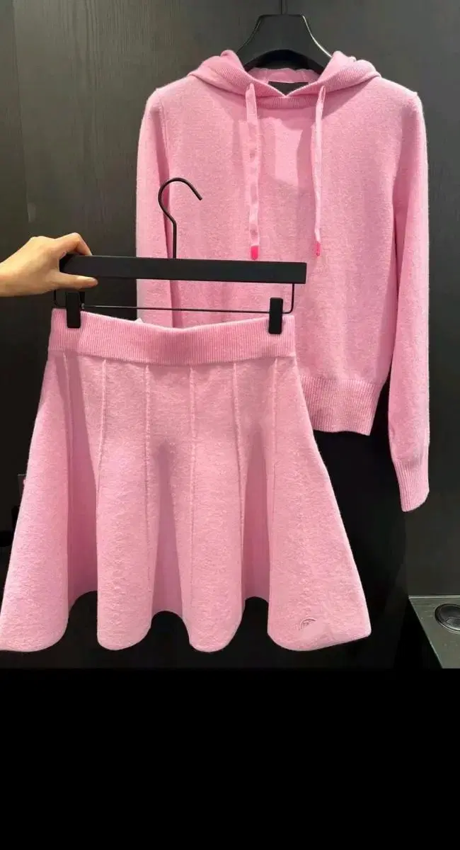 Golf wear skirt set