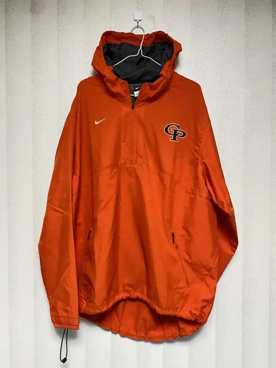 Nike Orange Anorak Hooded Vahn Zip-Up L