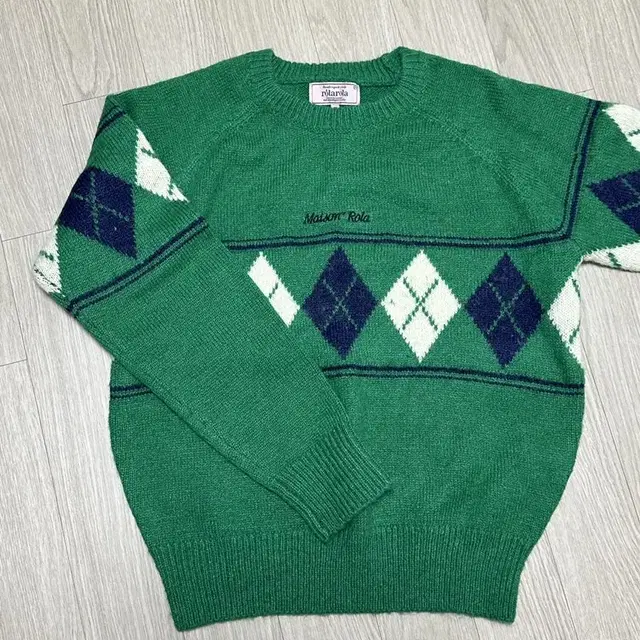 로라로라 아가일 니트 ARGYLE KNIT PULLOVER GREEN