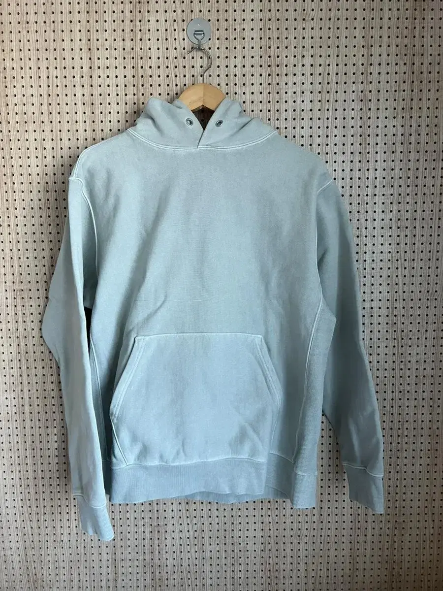 Khakis Overdrive Hoodie in Gray