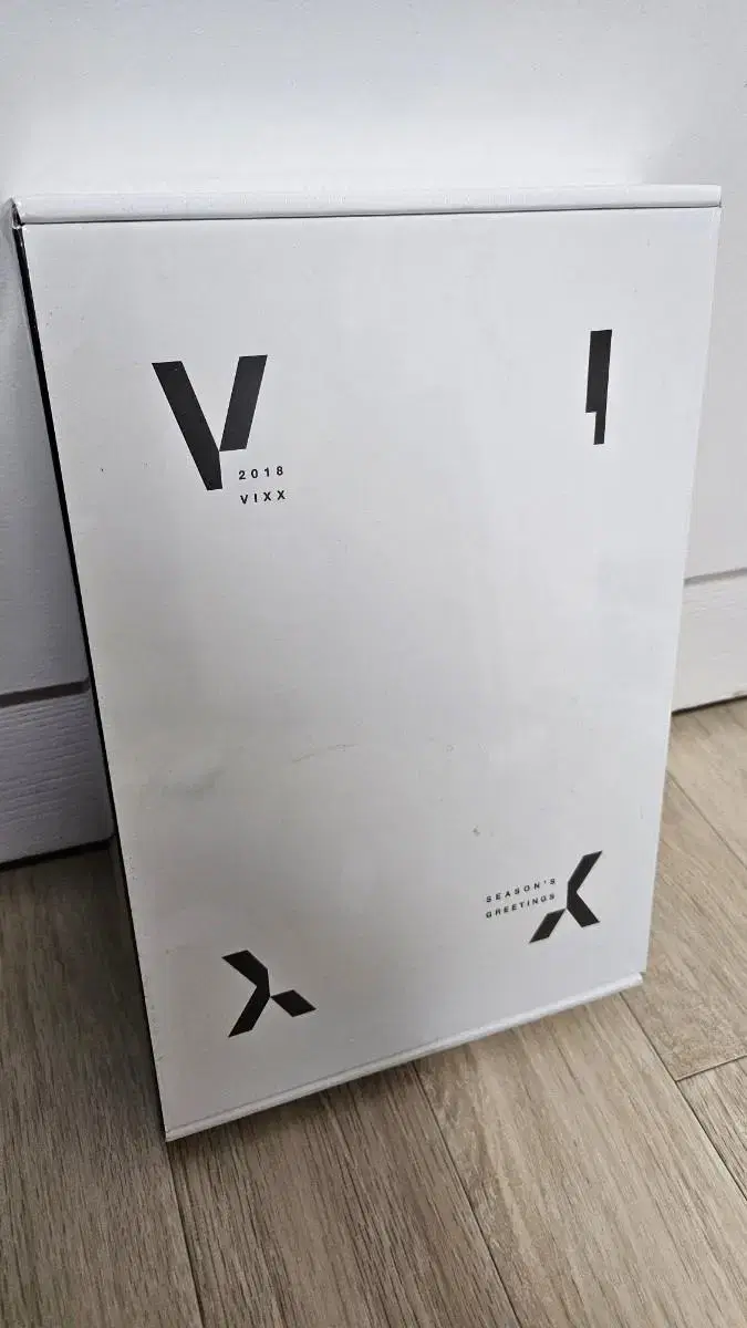 VIXX Vix 2018 season's greetings unsealed