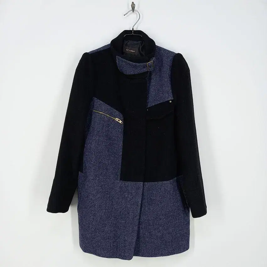 CC Collect Women's Color Matching Neck Buckle Long Woolen Jacket Black (HU10577)