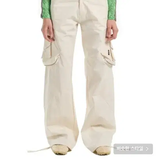 배디 Dixie Parachute Cargo Pants Ivory