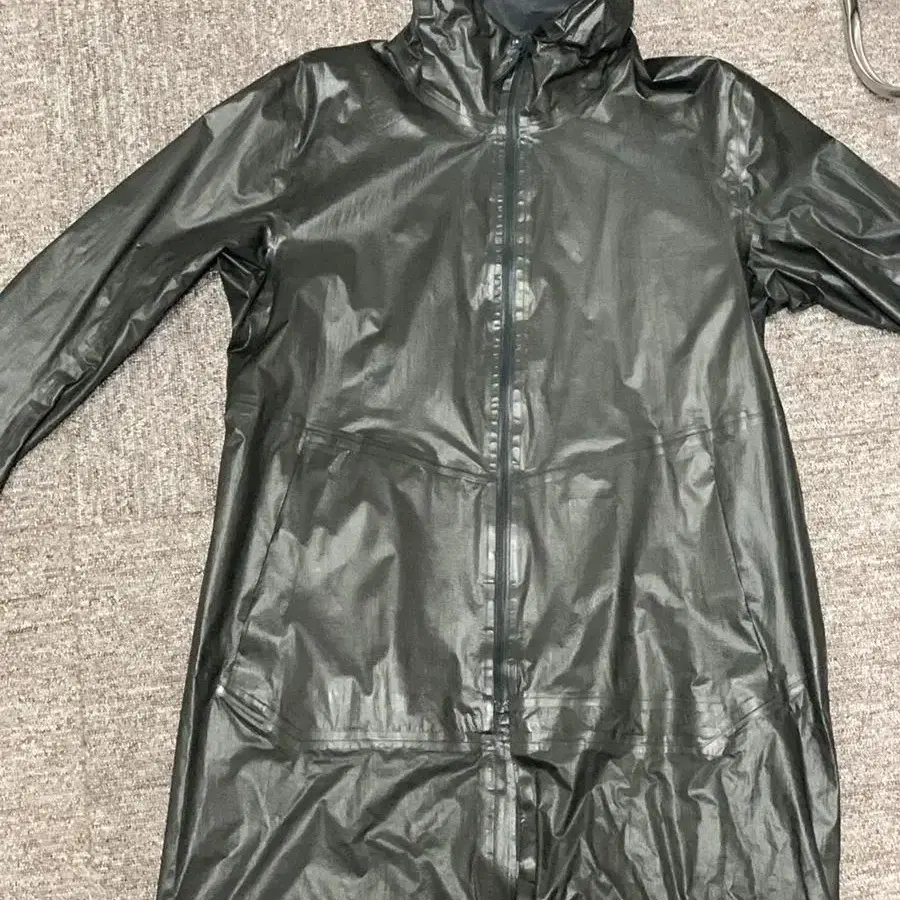 arcteryx veilance monitor sl coat