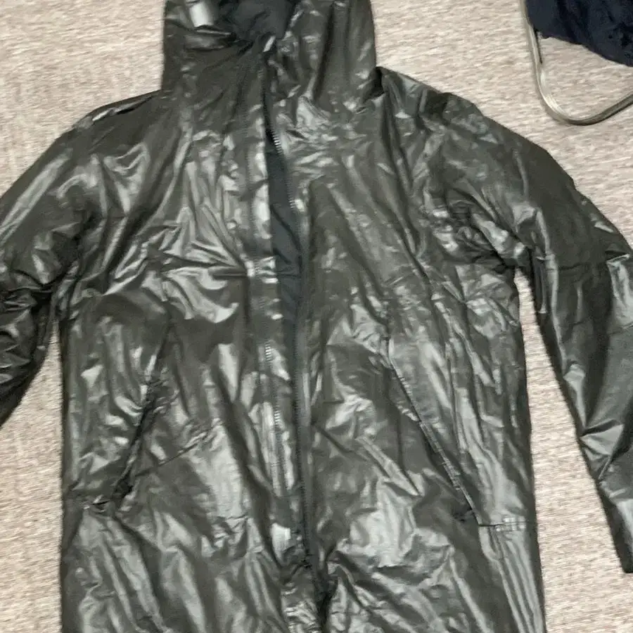 arcteryx veilance is sl coat