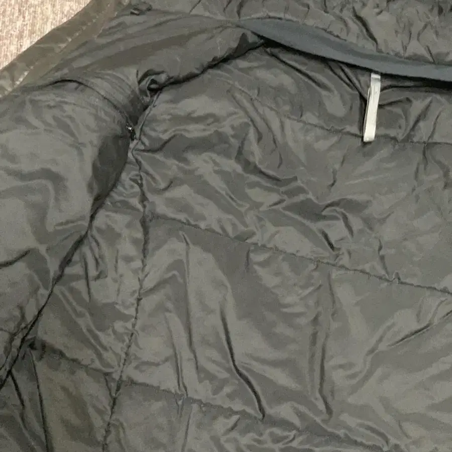 arcteryx veilance is sl coat