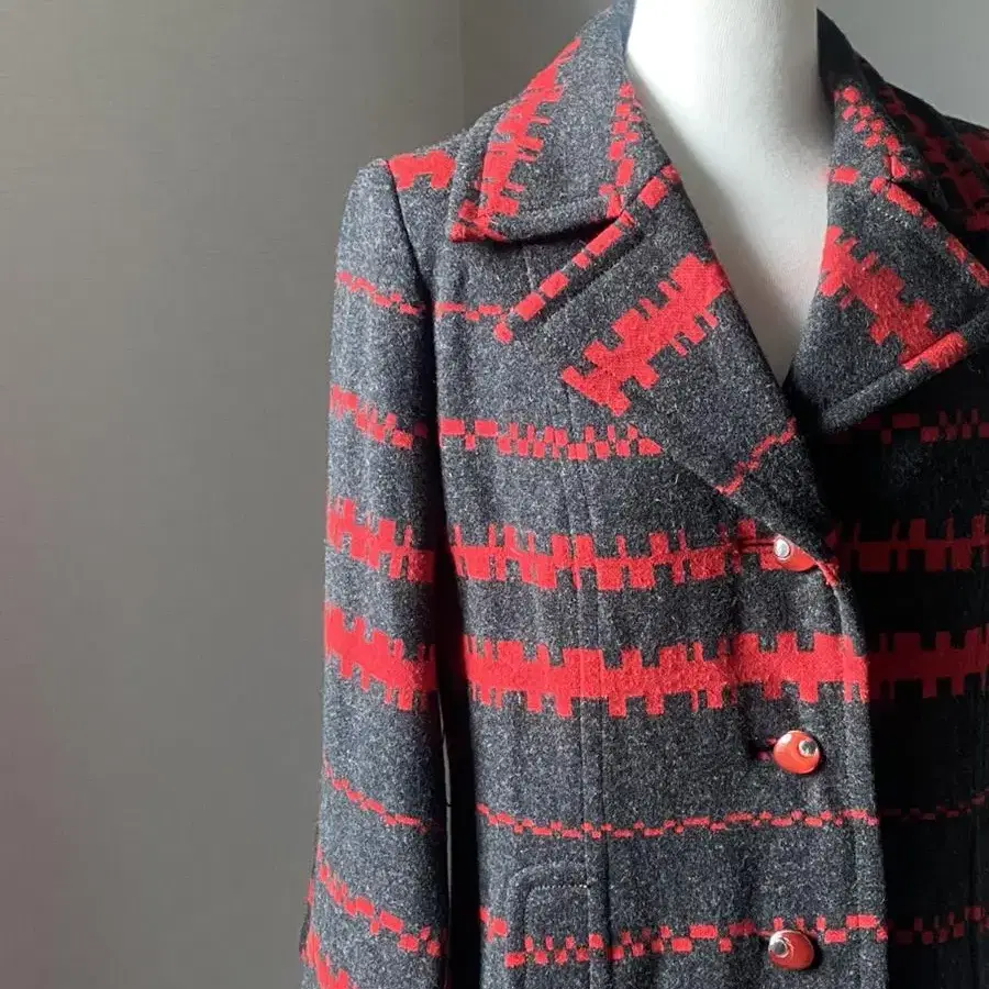 Vintage red point coat