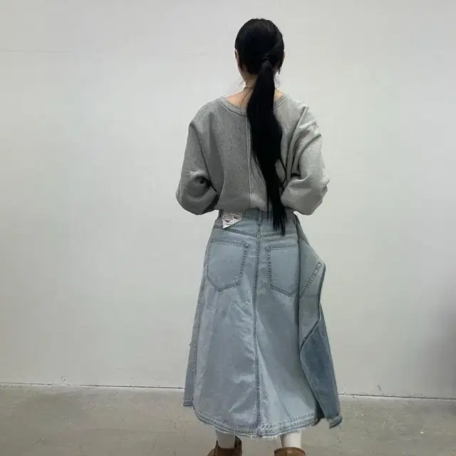 [미하라 야스히로] docking denim skirt