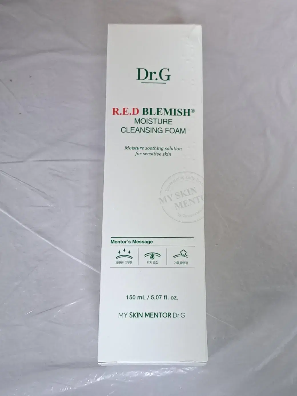 Dr. J. Red Blemish Moisture Cleansing Foam (150ml)