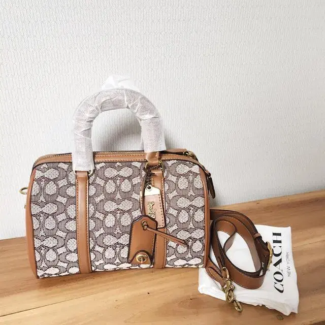 Coach Léw Satchel for 25 cignature Textile jacquard C8529