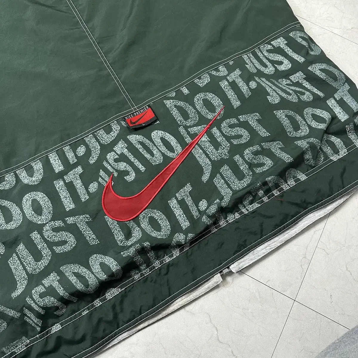 나이키 nike 올드스쿨 just do it 리버시블 바람막이