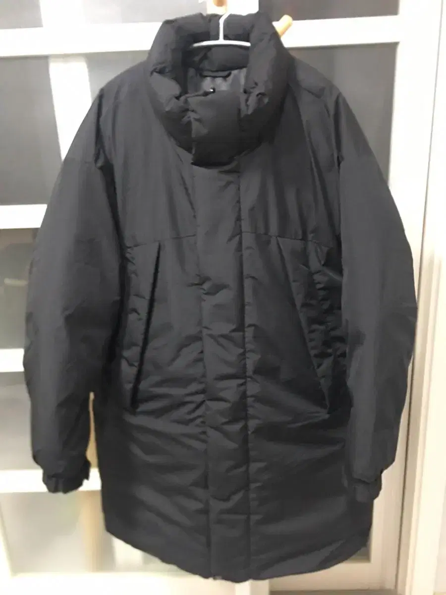 Spao minimalist long puffer sells size M.