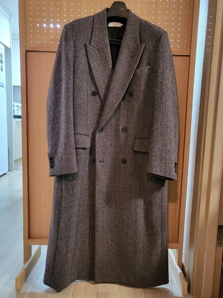 V Double coat size 48