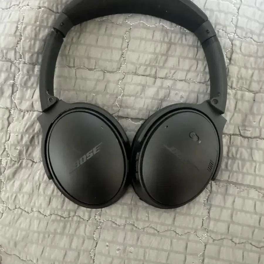 보스 qc35 2 판매합니다